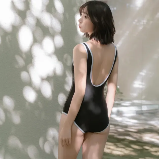 【SeasonsBikini】黑色白邊連身美背修身泳衣-240(美背連身泳衣顯瘦泳衣)