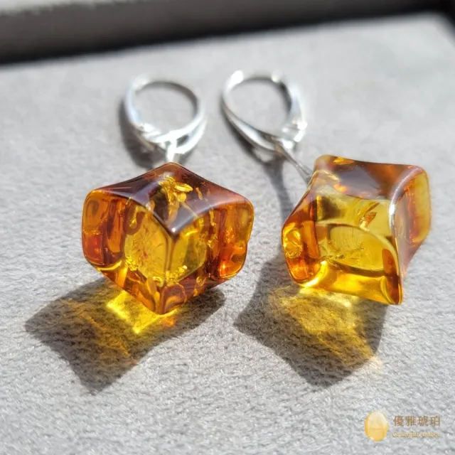 【優雅琥珀】來自波蘭 金色琥珀 立體星星造型耳環(晶瑩透亮 提亮膚色)
