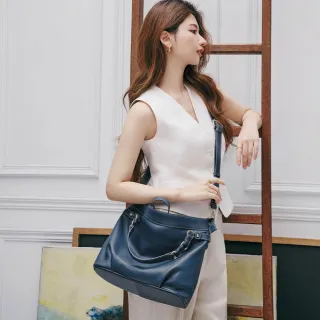 【2R 手工真皮】頭層牛皮Leather銅鏈垂墜肩背包 莫迪藍(真皮包包 肩背包 斜背包)