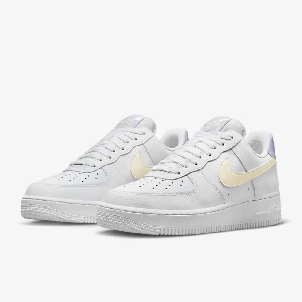 【NIKE 耐吉】休閒鞋 女鞋 運動鞋 AF1 WMNS AIR FORCE 1 07 白 FN3501-100