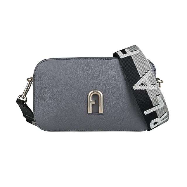 【FURLA 芙拉】FURLA PRIMULA復古金屬拱門LOGO荔枝紋設計牛皮拉鍊斜背相機包(土壤灰)