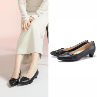 【MAGY】氣質反摺真皮尖頭低跟鞋(黑色)