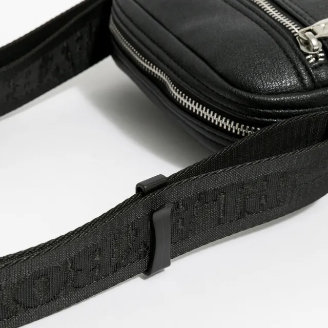 【PLAYBOY】直立式斜背包 Matte Black系列(黑色)
