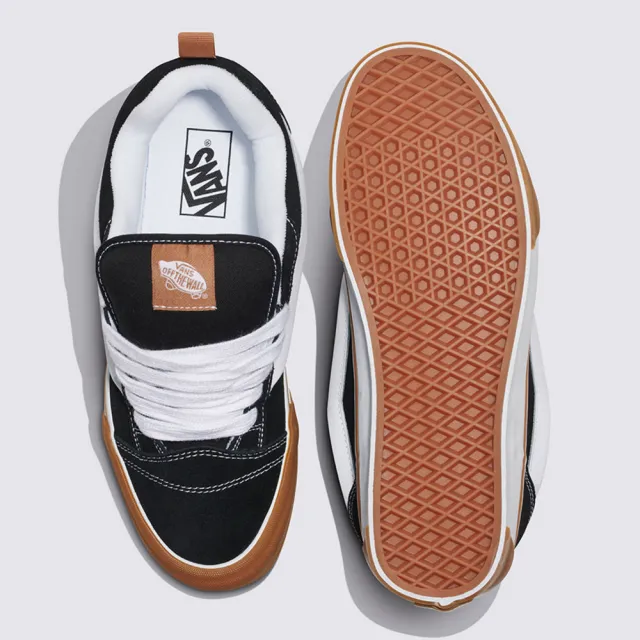 【VANS 官方旗艦】Knu Skool 男女款黑色滑板鞋