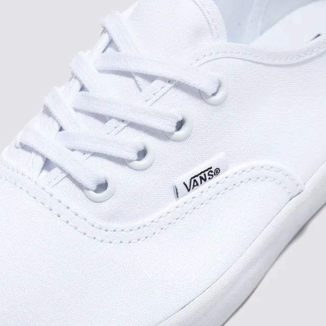 【VANS 官方旗艦】Authentic Lowpro 男女款白色滑板鞋