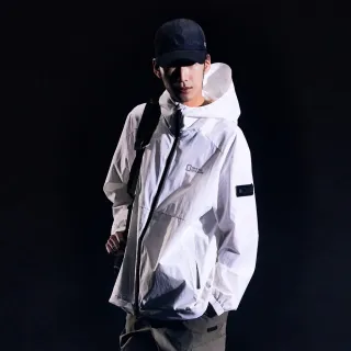 【國家地理服飾官方旗艦】男女同款URBAN CITY WINDSTOPPER BY GORE-TEX LAB 防風外套-白色