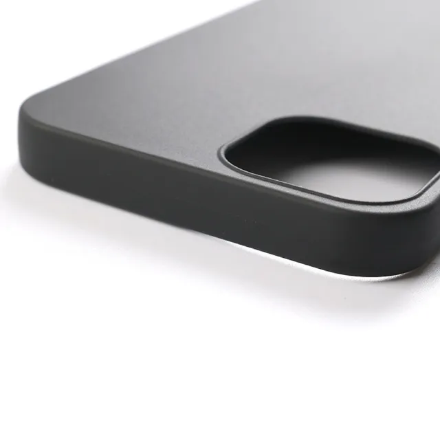 【LOYALTY】iPhone16/16Plus/16Pro/16ProMax黑色矽膠磨砂手感柔軟觸感防摔手機保護殼