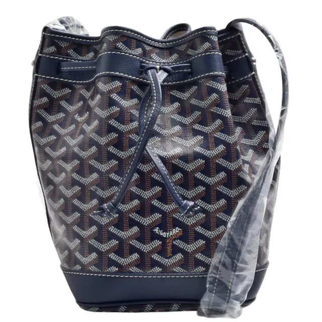 【GOYARD 高雅德】經典防水帆布LOGO斜背抽繩水桶包(深藍色)『entrupy安心購』