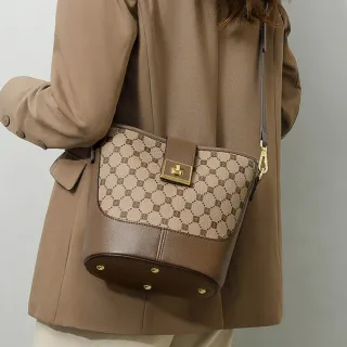 【MoonDy】水桶包 軟皮包包 防水包 耐刮包 實用包包 百搭包包 大容量斜背包 老花水桶包 女