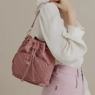 【FOCUS】菱格輕量防潑水真皮包包 拼接尼龍包/手提/斜背/兩用水桶包(防水包 FPE7010-玫瑰粉)