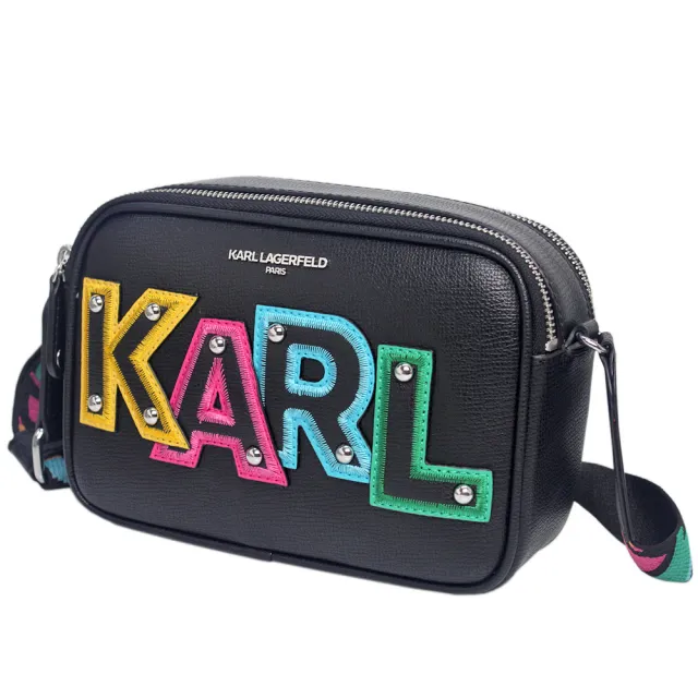 【KARL LAGERFELD 卡爾】彩色品牌字母大LOGO字母背帶防刮皮革相機斜背包(黑)