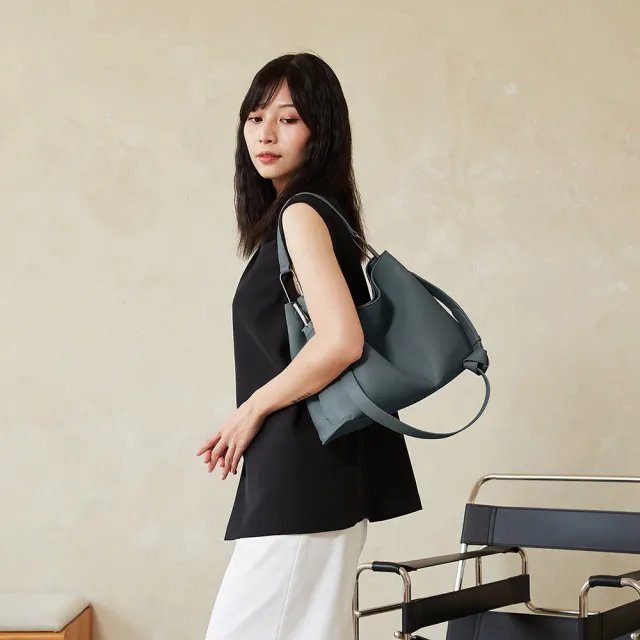 【Darker Than Black】雙11 Valley Hobo Bag 軟包/霧灰藍(真皮包包 側背包/單肩包/真皮包)