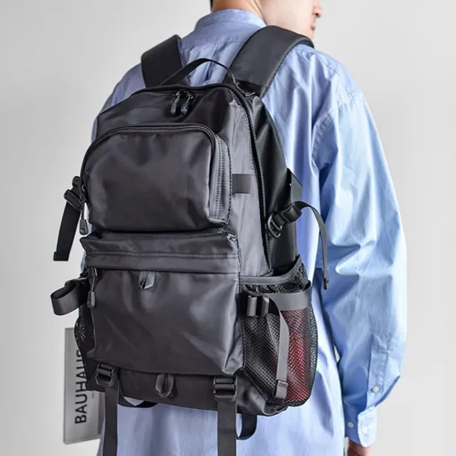 【LEEHER】男生/包包/15吋筆電包/尼龍後背包/防潑水包/黑色包/日系包包/大學生後背包/電腦