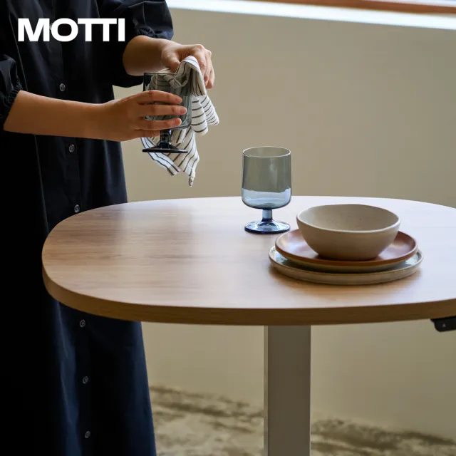 【MOTTI】電動升降桌｜Solo 2 69x62.4cm 活動邊桌/咖啡桌/工作桌/書桌(單腳桌几含活動輪腳)