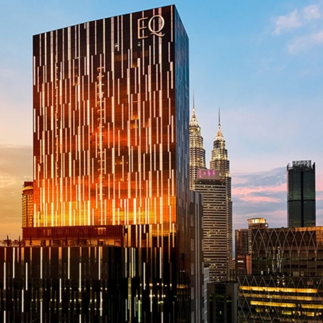 喜鴻假期 【夢幻冰戀北海道５日】破冰船巡航、旭山動物園、玩雪