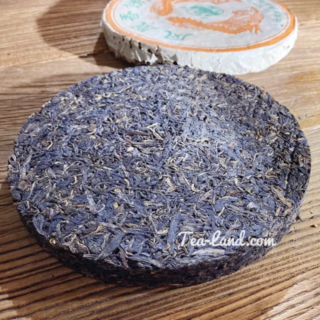 【茶韻】普洱茶2005年土林鳳凰茶廠 鳳凰香餅青餅 357克／餅 茶葉禮盒(生茶／附收藏盒*1.可提袋)(中秋禮盒)