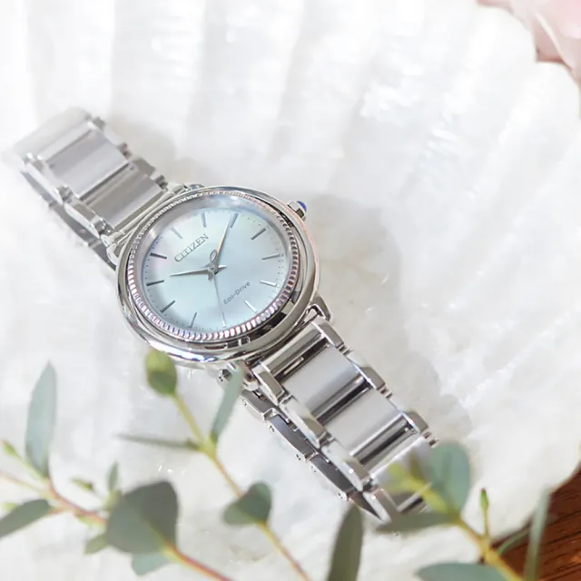 【CITIZEN 星辰】Hebe田馥甄廣告款 白蝶貝光動能氣質腕錶/31.2mm(EM1100-84D)