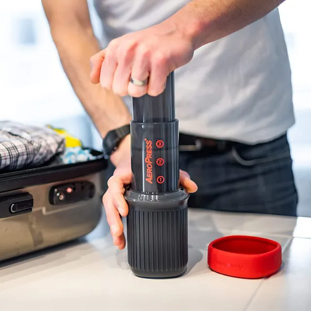 【FELLOW】AeroPress Go 愛樂壓旅行版濃縮咖啡萃取機(搭配Prismo咖啡萃取器、尺寸小好攜帶)