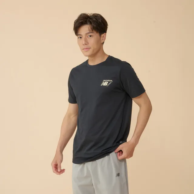 【NEW BALANCE】NB 吸濕排汗短袖上衣_MT43071BK_男性_黑色(美版 版型偏大)