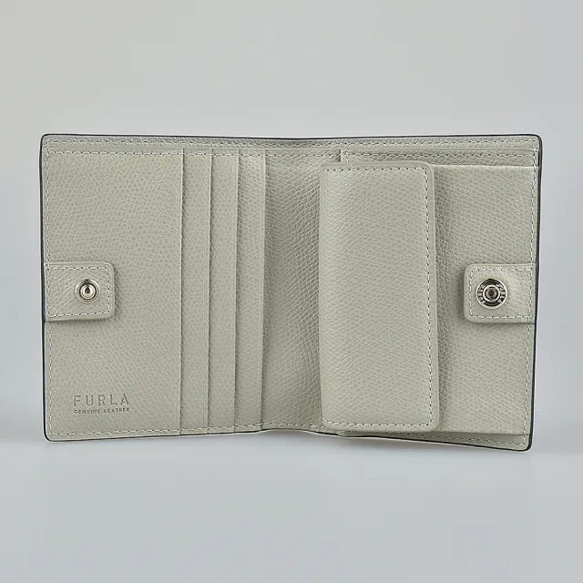 【FURLA 芙拉】FURLA CAMELIA拱門LOGO釦式4卡荔枝紋牛皮對折短夾(大理石灰)