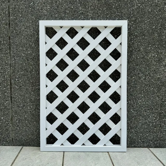 【沃克嚴選】塑木格子籬笆-白色 60x90x3.5cm 1入