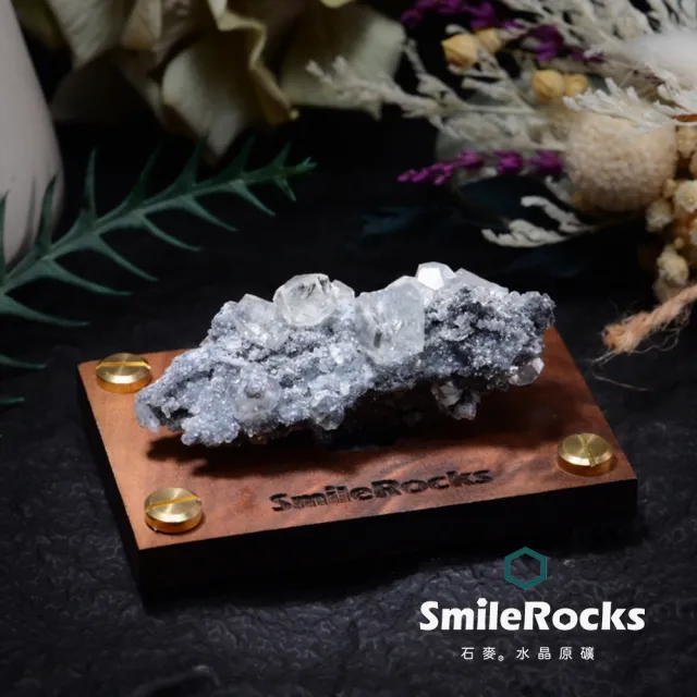 【SmileRocks 石麥】石麥水晶原礦  魚眼石原礦No.6227011620(SmilePad 6X9底板)
