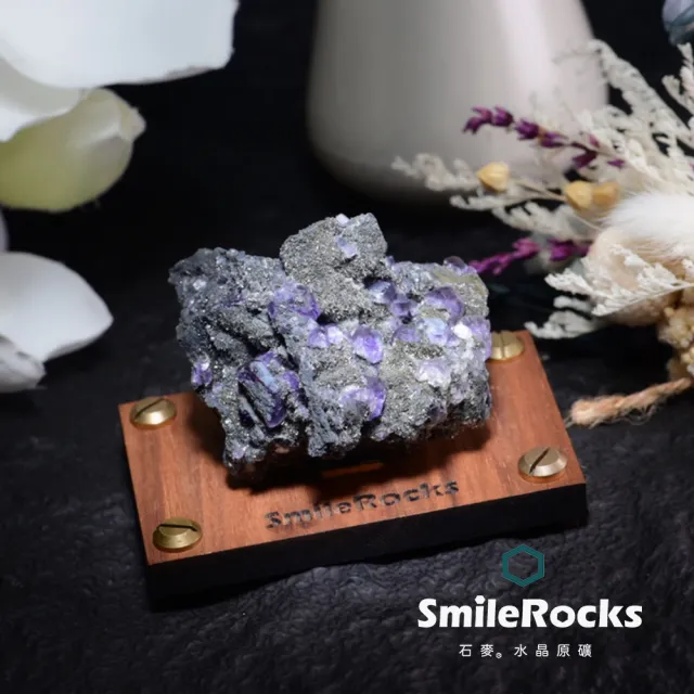 【SmileRocks 石麥】石麥水晶原礦  紫螢石原礦No.6223911660(SmilePad 6X9底板)