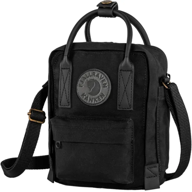 【Fjallraven】雙11 Kanken No.2 Black Sling隨身袋 闇黑耐磨側背包(FR23799-550)