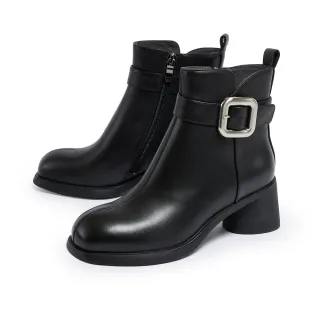 【DIANA】率性皮帶大方釦真皮粗跟短靴(黑色)