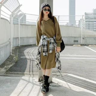【OB 嚴選】純色質感磨毛長洋裝 《DA7149》