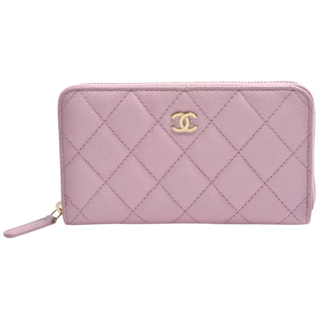 【CHANEL 香奈兒】經典菱格壓紋雙C LOGO魚子醬牛皮淡金釦拉鍊中夾(淡粉色AP0226C-LIGHT PK-GP)
