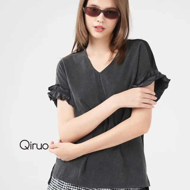 【Qiruo 奇若名品】特殊雙布料棉質 小荷葉袖口黑色短袖上衣2414A