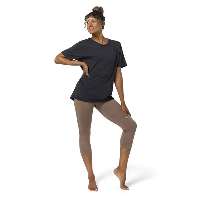 【Manduka】Vinyasa Tee 經典寬鬆瑜珈練習服(運動上衣、瑜珈罩衫、瑜珈服)