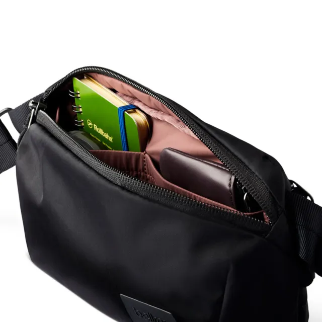 【Bellroy】官方直營 Laneway Belt Bag 城市腰包 2L(陳玄黑/出遊必備/輕便包/胸包)