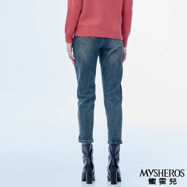 【MYSHEROS 蜜雪兒】棉質造型牛仔褲 鬆緊腰頭 復古刷白 英字貼鑽設計(藍)