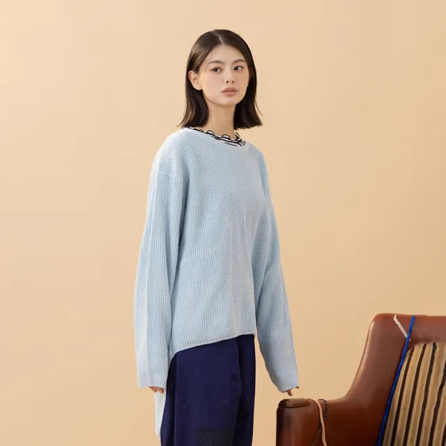 【MOSS CLUB】溫暖系後重疊開衩長袖毛衣(藍 杏 駝/魅力商品)