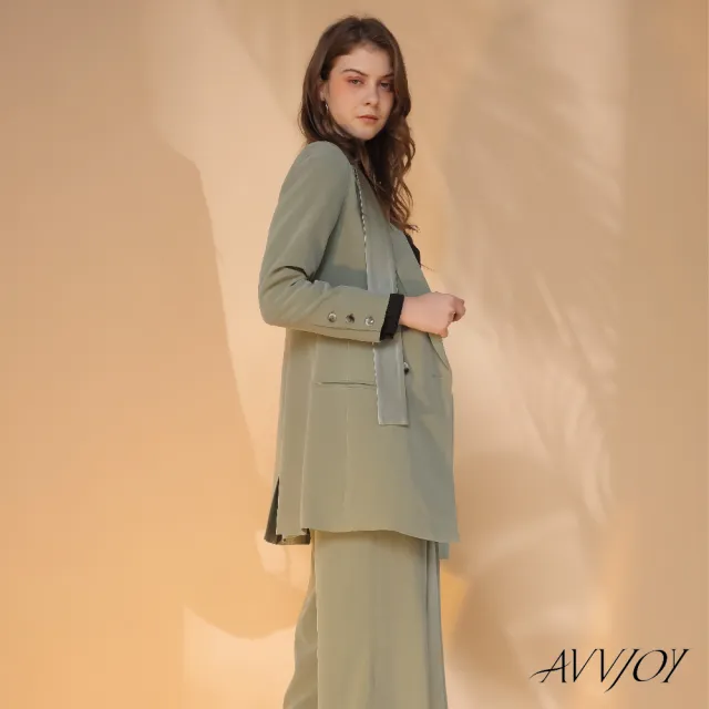 【AVVJOY 艾薇卓爾】領帶西裝外套(短版 大衣 外套 小西裝 西裝外套 百搭外套 保暖外套 AVV2228XZ)