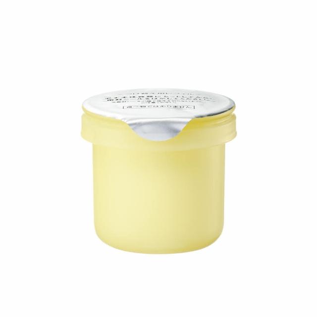 RMK W修護菁萃油霜全套保養組，包含菁萃油霜30g、美肌露30mL與菁萃油20mL，為日本專櫃公司貨，適用於各種肌膚，具有長效修護與保濕效果，儲存期限為3年，有效期限請詳見產品包裝標示。