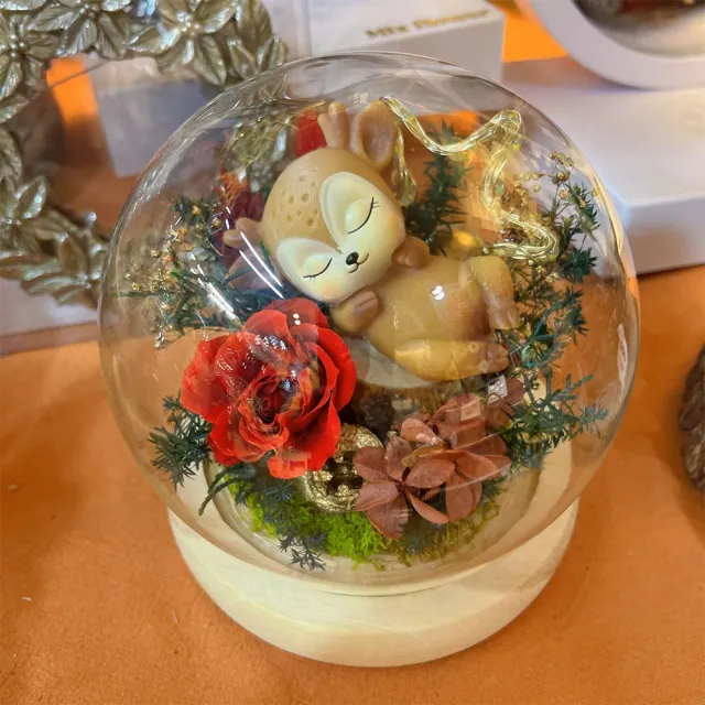 【OSTARA FLORIST 奧斯塔拉花藝】麋夢~仰望好休憩(療癒系花禮、永生花材、不凋玫瑰、永生配材)