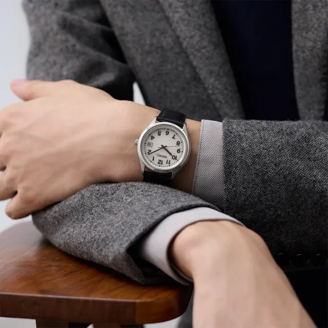 【SEIKO 精工】SOLAR太陽能 經典大三針數字夜光 皮帶手錶 石英錶38.7mm(SBPX157J / V157-0DX0Z)