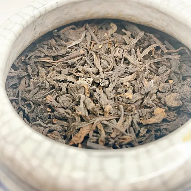 【藏古祥館】30年六堡茶+中國景德鎮手繪雙囍罐(30年六堡茶 中國景德鎮手繪雙囍罐 散茶)