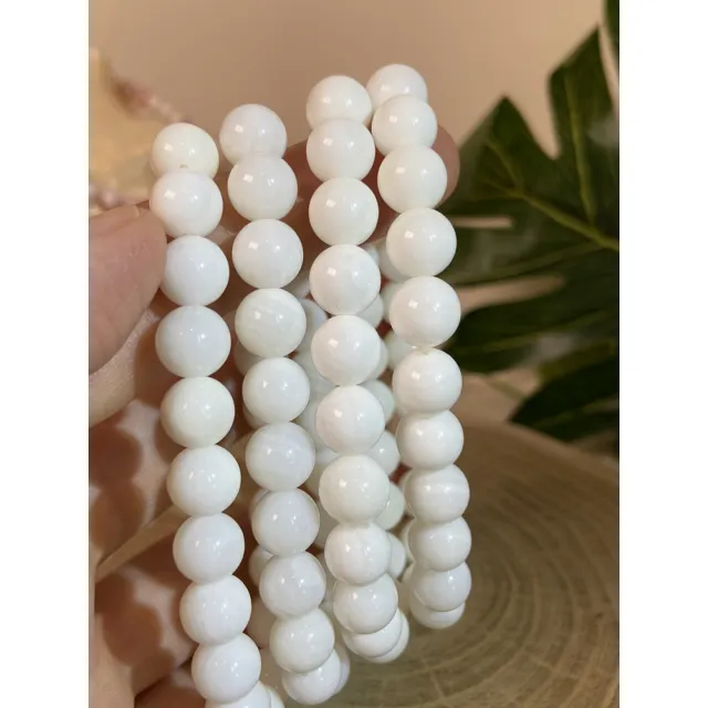 【Cozy 世界水晶原礦與茶】高級白瓷玉化硨磲 8mm 44-1(強大磁場能量 消磁淨化)