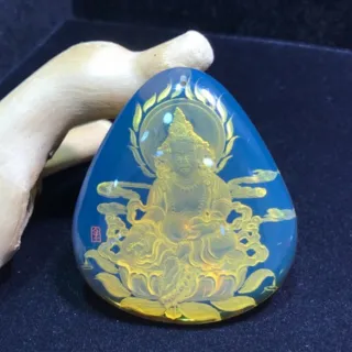 【勝弘珠寶】多明尼加藍珀淨水陰雕件-黃財神