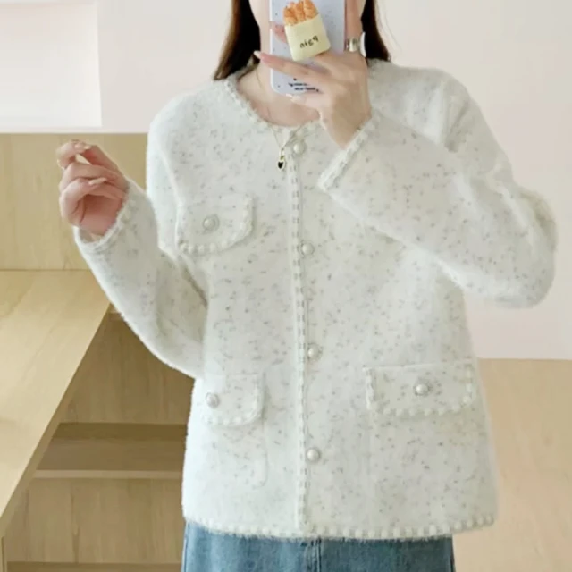 buyer 白鵝 厚針織 白底彩點水貂毛外套(白底彩點)評價