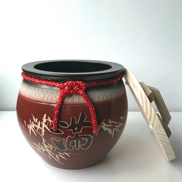 【鶯歌陶瓷】純手工招財陶瓷米甕_10台斤附五帝錢(米甕/米缸/米桶/米箱/聚寶盆)