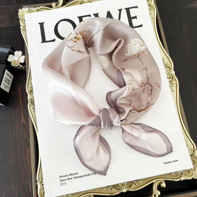 JC Collection 高雅氣質復古純蠶絲四季百搭玉蘭花