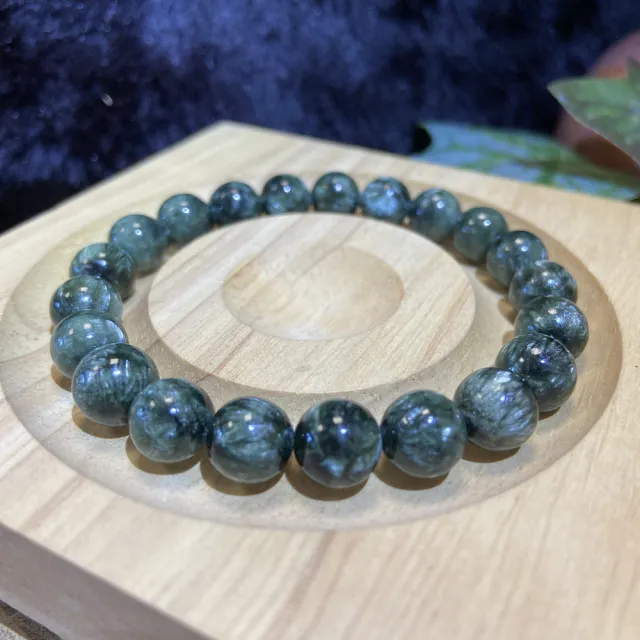 【Cozy 世界水晶原礦與茶】綠龍晶 8+ 25-7(招正財、貴人運)