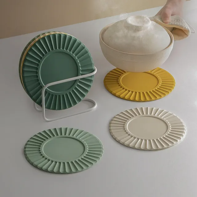 【zozo】3入組 貝殼矽膠隔熱墊16cm(防熱防燙 餐桌隔熱墊 鍋墊 杯墊 餐墊 耐熱墊)