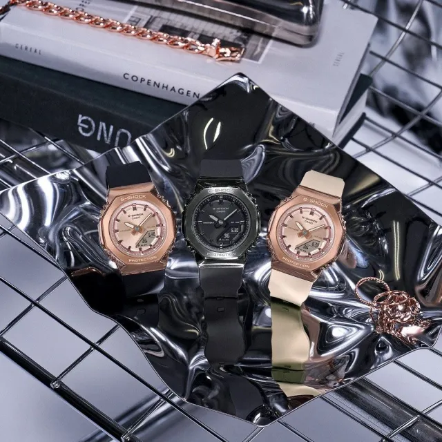 【CASIO 卡西歐】G-SHOCK 多元時尚 甜美金屬錶殼 八角形手錶 40.5mm-粉(GM-S2110PG-4A)
