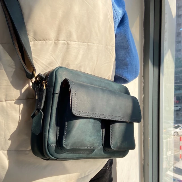 Lesportsac 拉鍊斜背包(亮面橄欖綠)評價推薦